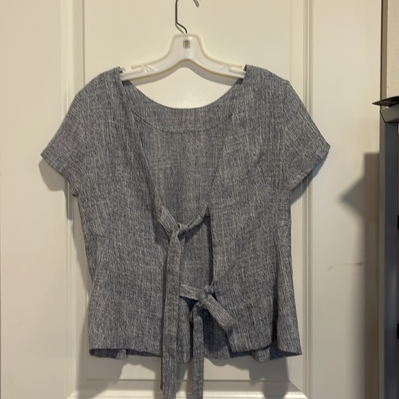 Frnch blouse flare bottom short sleeve - Picture 3 of 8